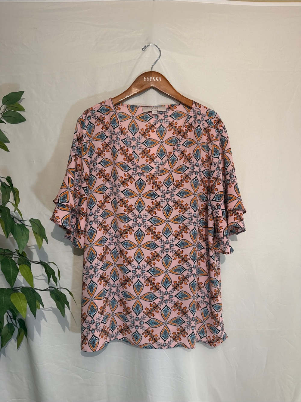 Lauren Ralph Lauren Pink Floral Geometric V-Neck Top with Blue Accents